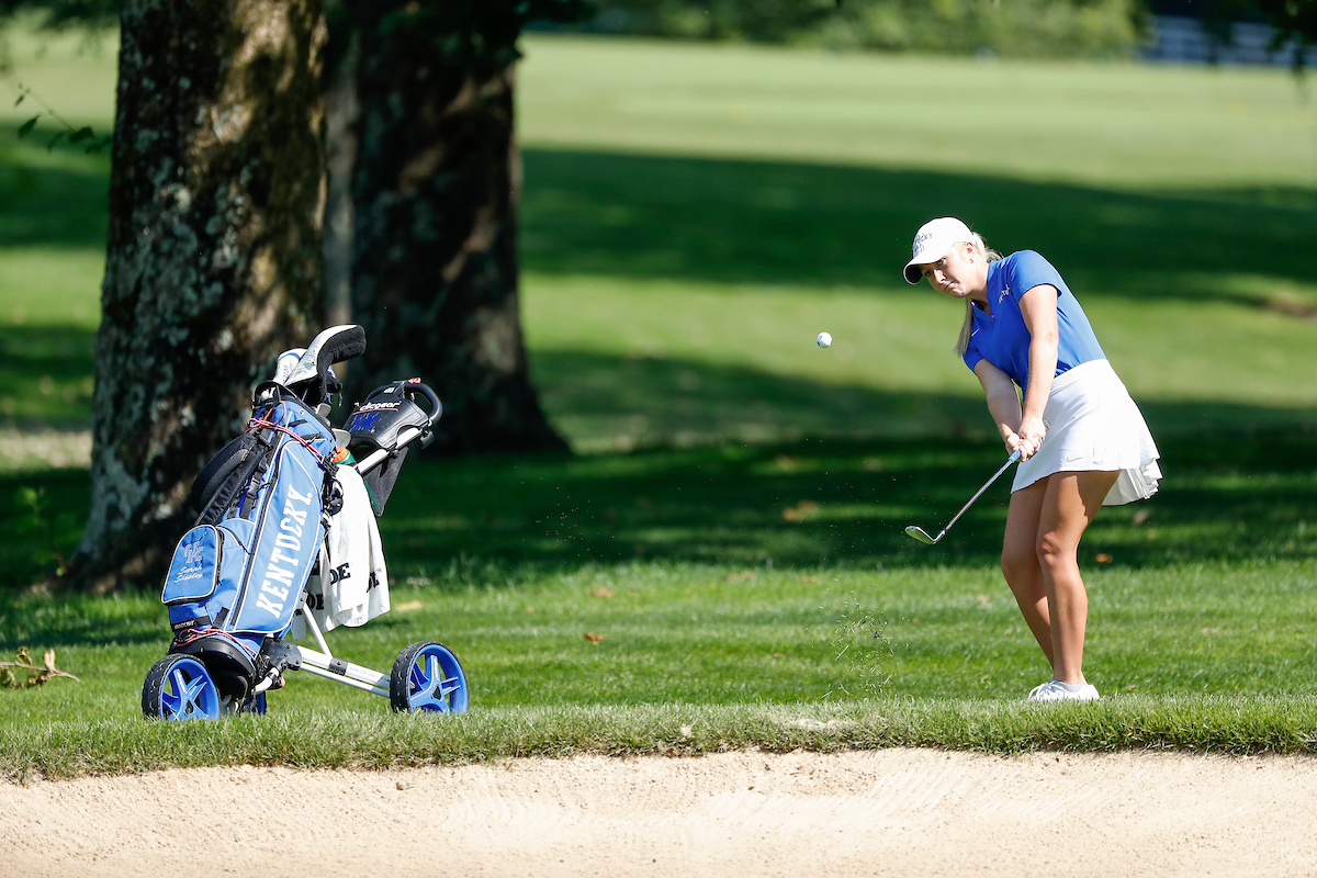 Sarah Shipley.

Women's golf practice.

Photo by Chet White | UK Athletics