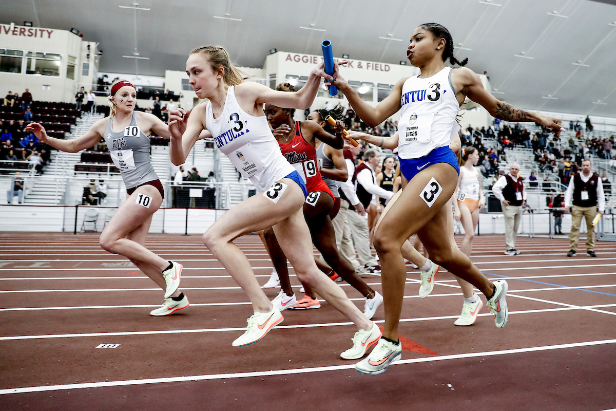 Tori Herman. Bryanna Lucas. 

Day 1. SEC Indoor Championships.

Photos by Chet White | UK Athletics