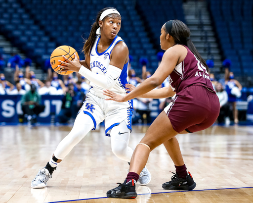 Robyn Benton.

Kentucky beats Mississippi State 83-67.

Photo by Eddie Justice | UK Athletics