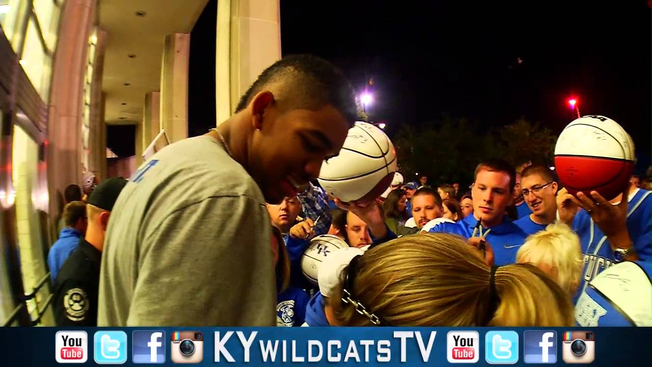 Kentucky Wildcats TV: Kentucky Basketball Visits Madness Campers