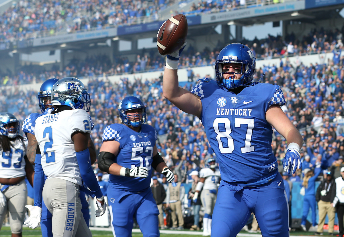 CJ Conrad

UK Football beats MTSU 34-23-on Senior Day at Kroger Field.


Photo By Barry Westerman | UK Athletics