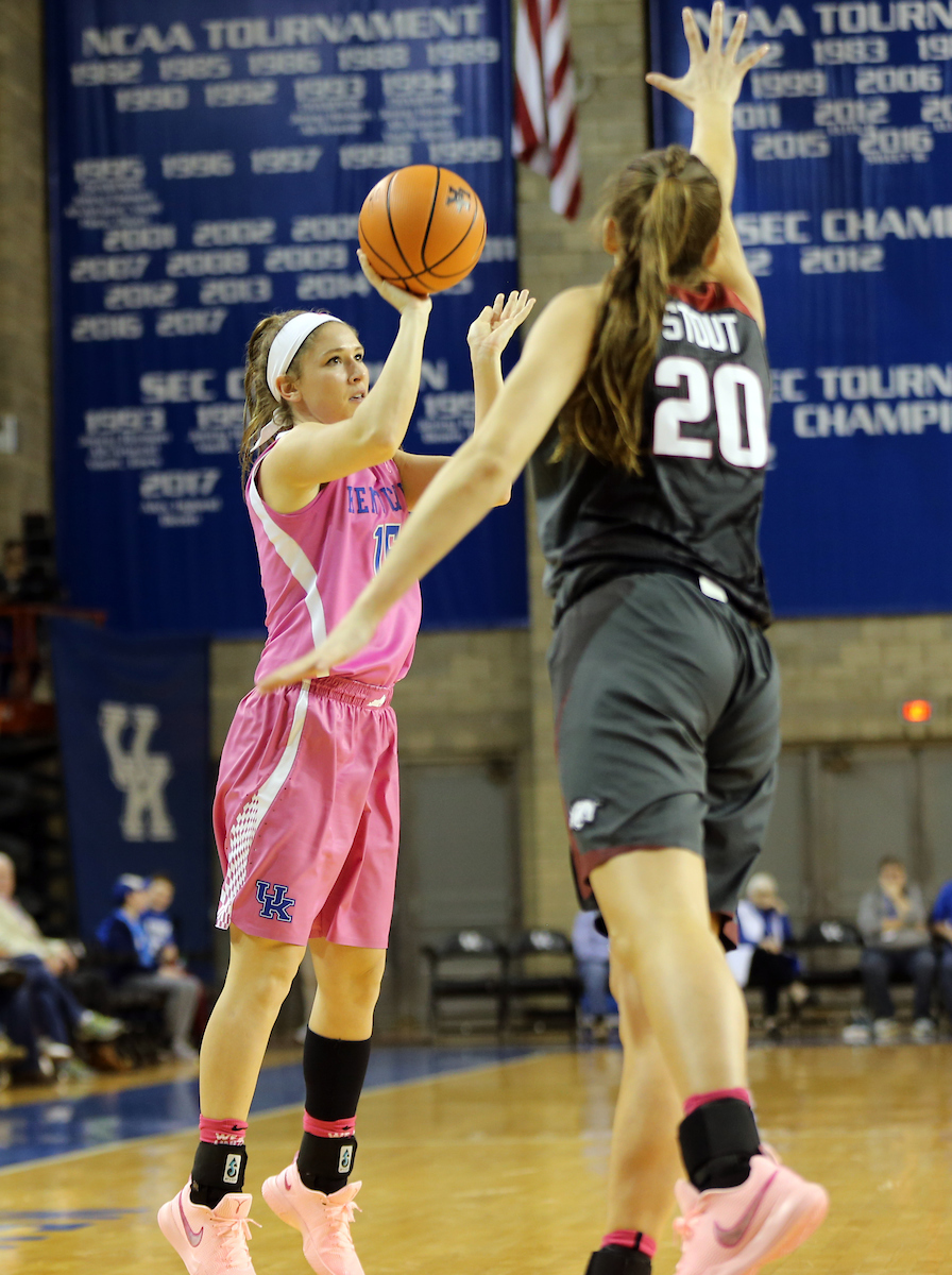 Jessica Hardin

The University of Kentucky women's basketball beat Arkansas on Thursday, February 15, 2018 at Memorial Coliseum.

Photo by Britney Howard | UK Athletics