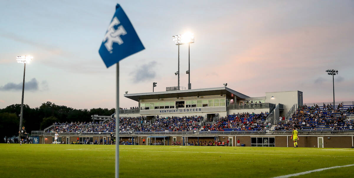 Men’s Soccer Ends Contest with JMU in Scoreless Draw