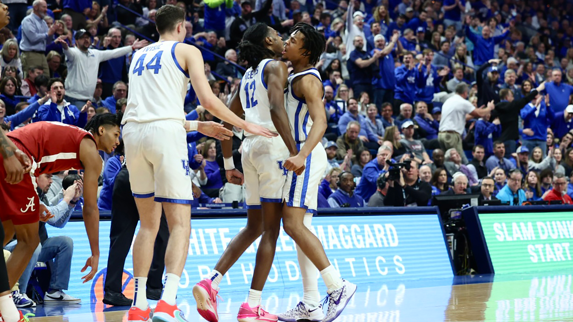 Listen and Watch UK Sports Network Radio Coverage of Kentucky Men's Basketball at Mississippi State