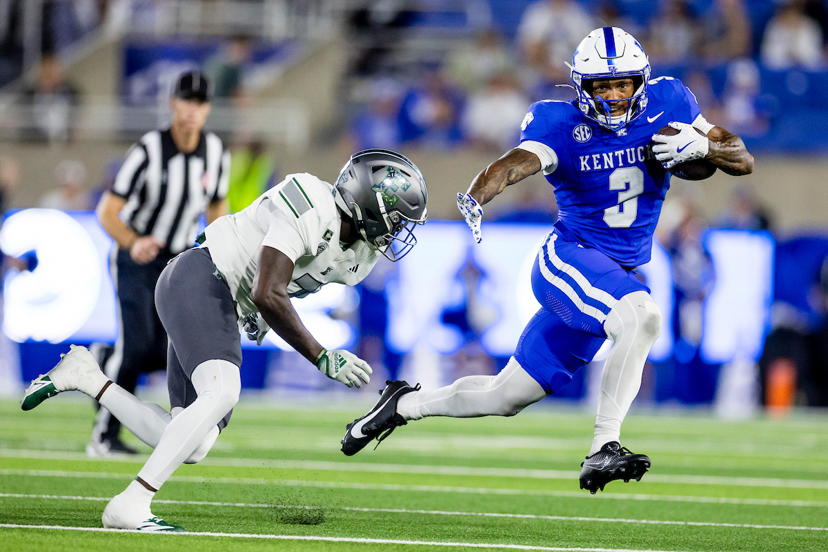 Seth McGowan Nationally Recognized for Three-Touchdown Performance