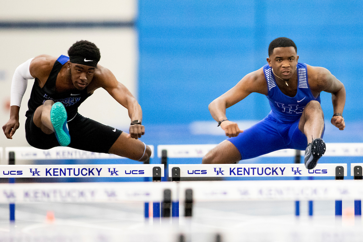 Tai Brown.

Jingle Bells Open.


Photo by Chet White | UK Athletics