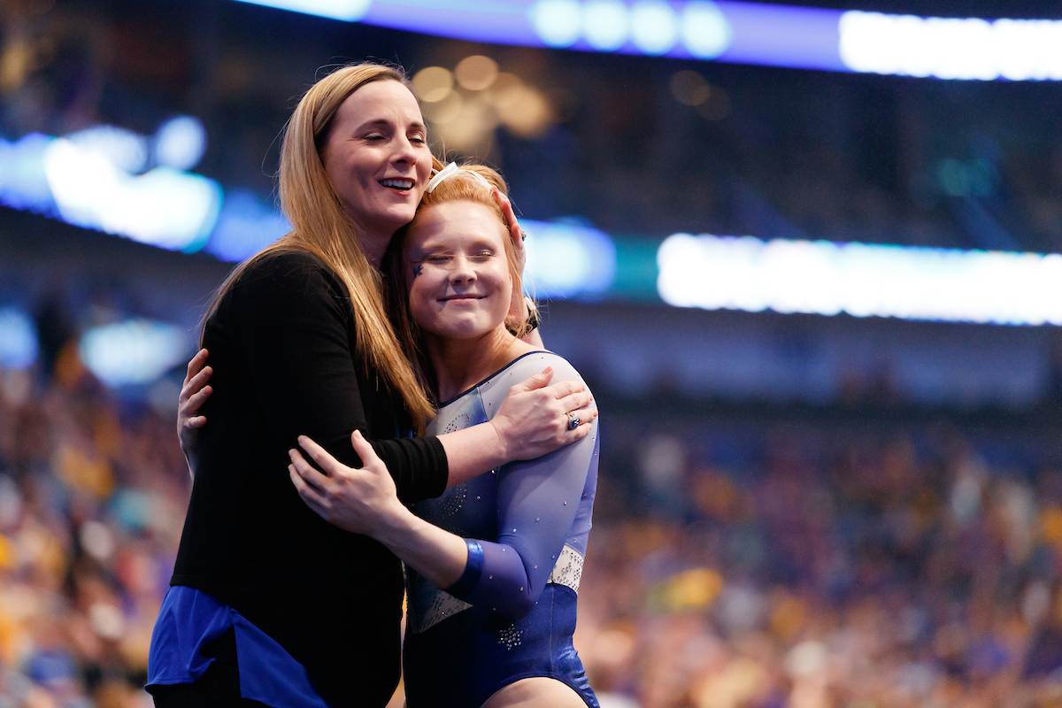 Sidney Dukes.


Gymnastics scores 196.225 at SEC Championship.

 
Photo by Elliott Hess | UK Athletics