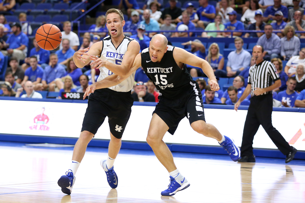 Former Kentucky men's basketball players across a number of decades came back to Rupp Arena for the 2017 UK Alumni Charity Series. 