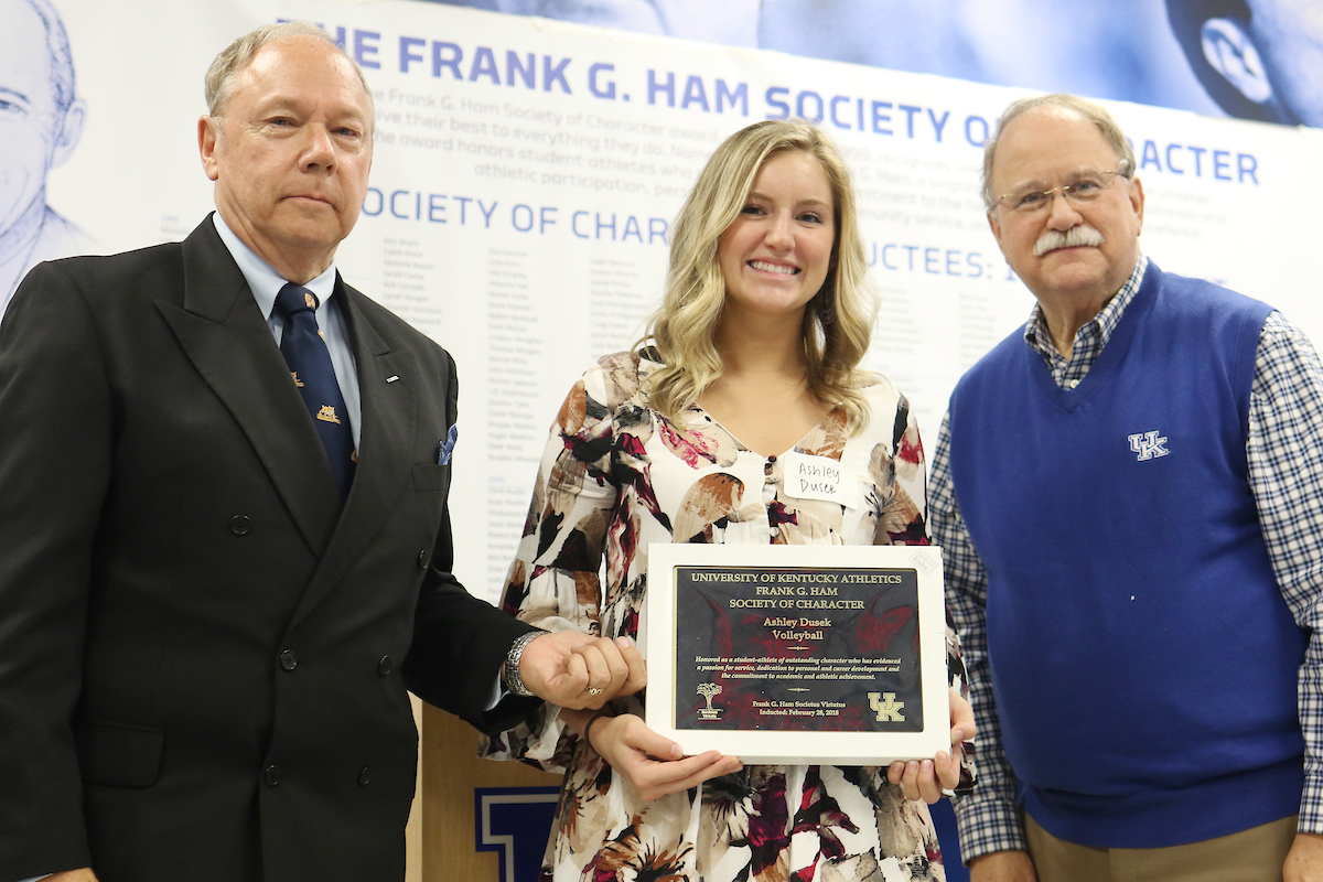 Ashley Dusek.

Frank G. Hamm Society of Character 2018.

Photo by Quinn Foster I UK Athletics