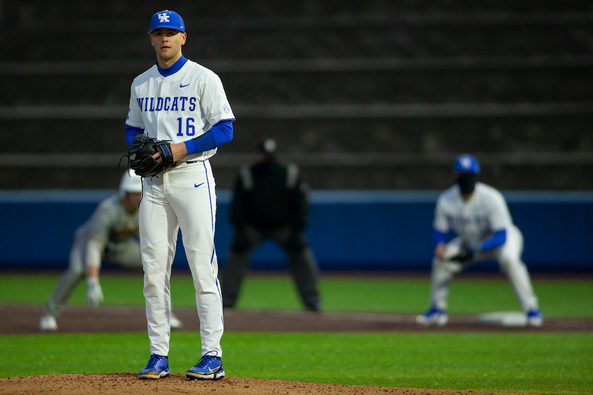 Cole Stupp.

Kentucky defeats Western Michigan 14-3.

Photo by Tommy Quarles | UK Athletics