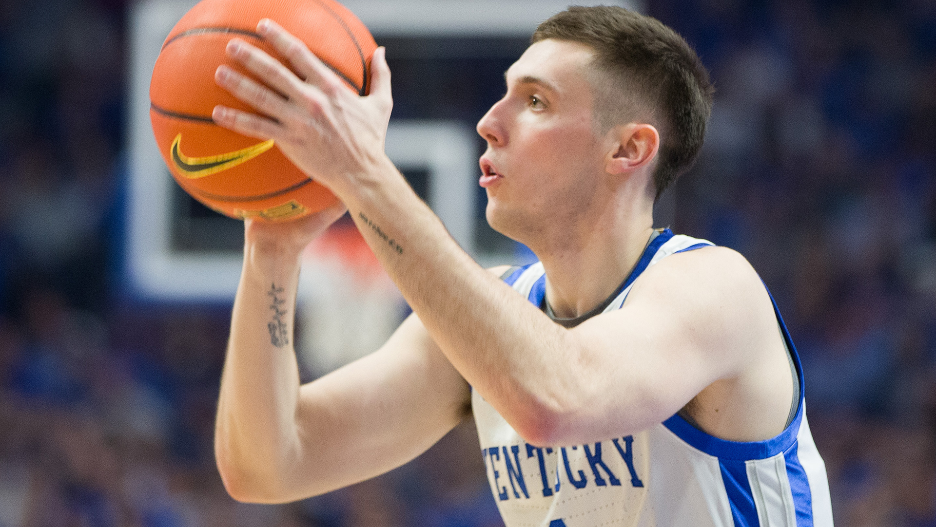 Listen to UK Sports Network Radio Coverage of Kentucky Men's Basketball at Arkansas