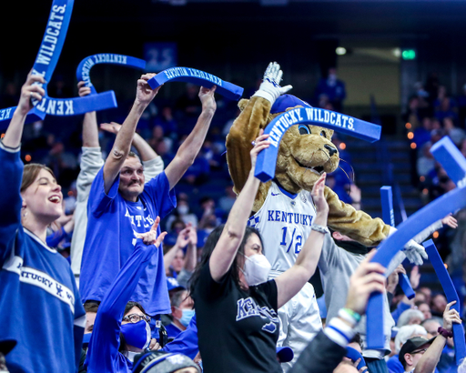 Scratch. Fans.Kentucky beats Mississippi St 82-74.Photo by Sarah Caputi | UK Athletics