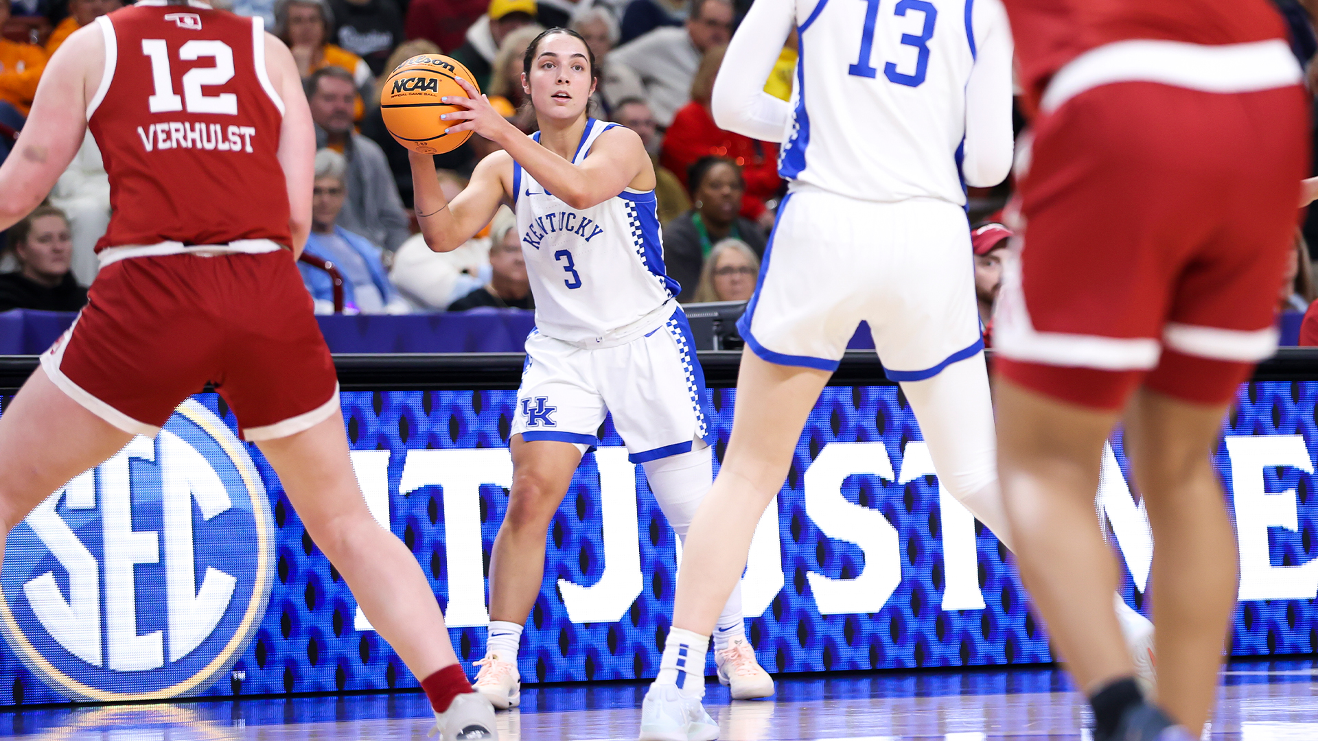 Georgia Amoore Improves as a Jersey Mike’s Naismith Trophy Player of the Year Semifinalist