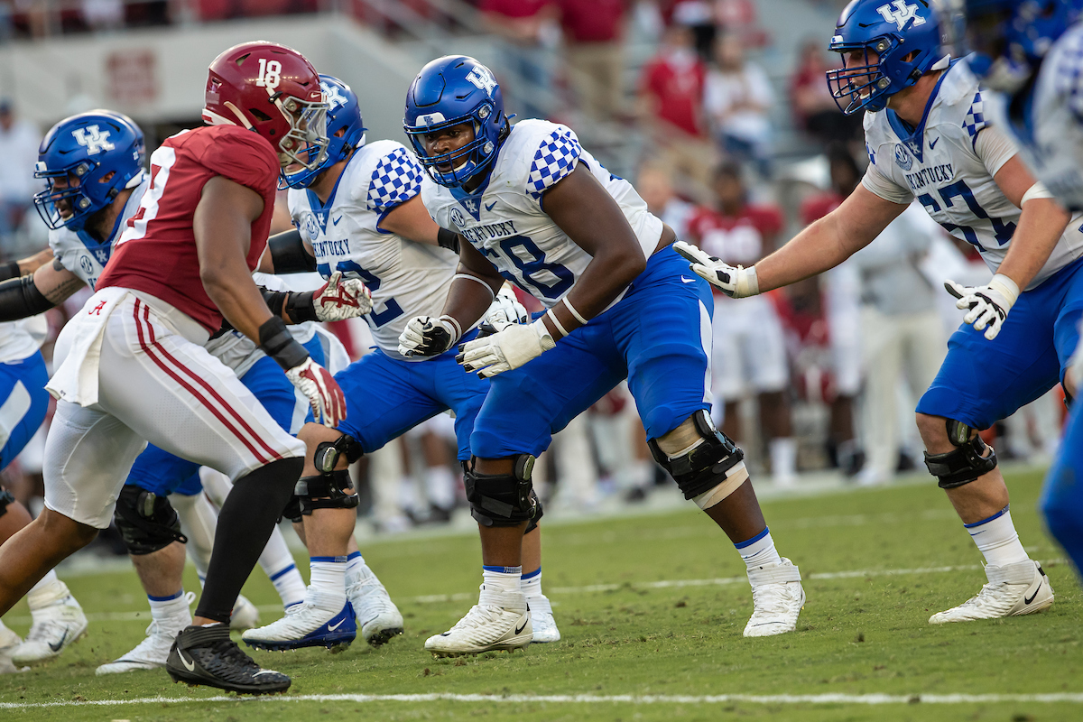 Kenneth HorseyAlabama defeats Kentucky 63-3Photo By Brian Moriarty | UK Football