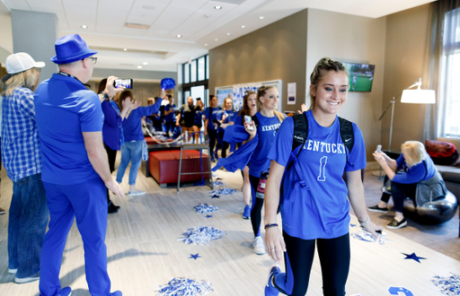 Team. Alex Hyland.


Kentucky scores 197.600 at NCAA Regional Final.

 
Photo by Elliott Hess | UK Athletics