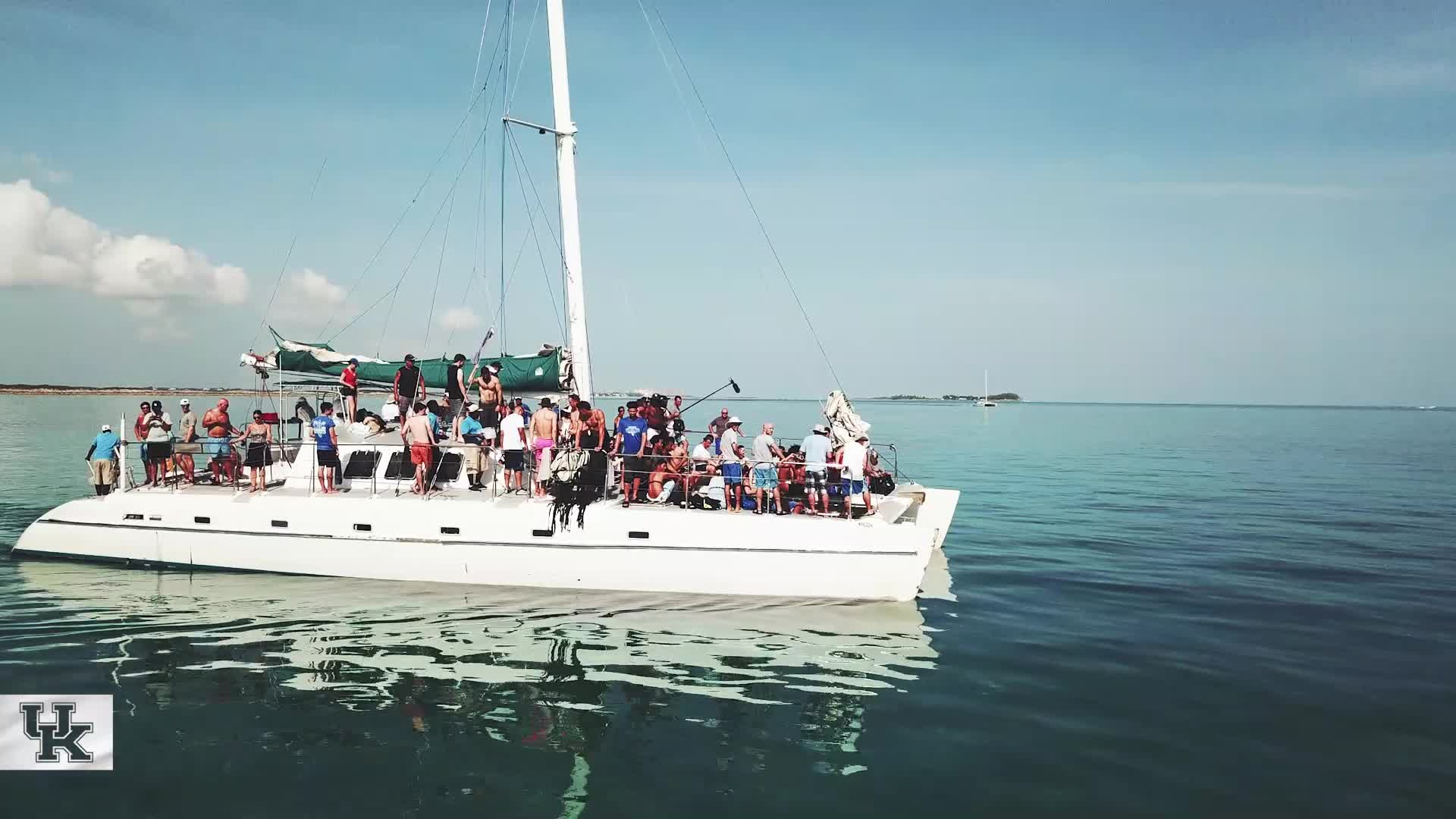 MBB: CATamaran Tour