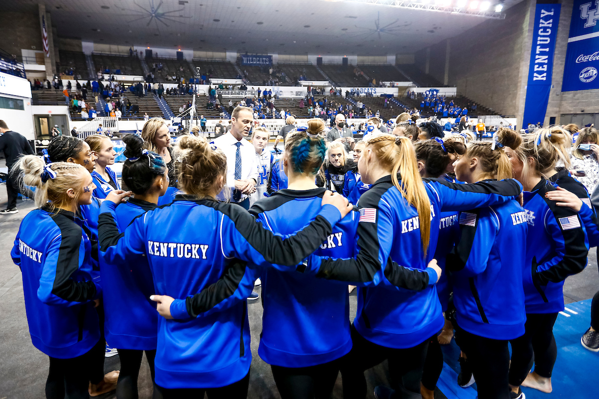 Team.Kentucky gymnastics loses to Florida.Photo by Tommy Quarles | UK Athletics