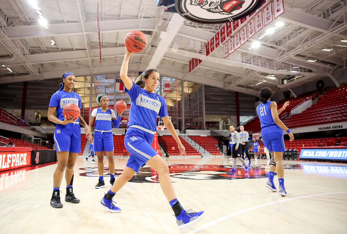 WBB NCAA Sunday Practice Photo Gallery