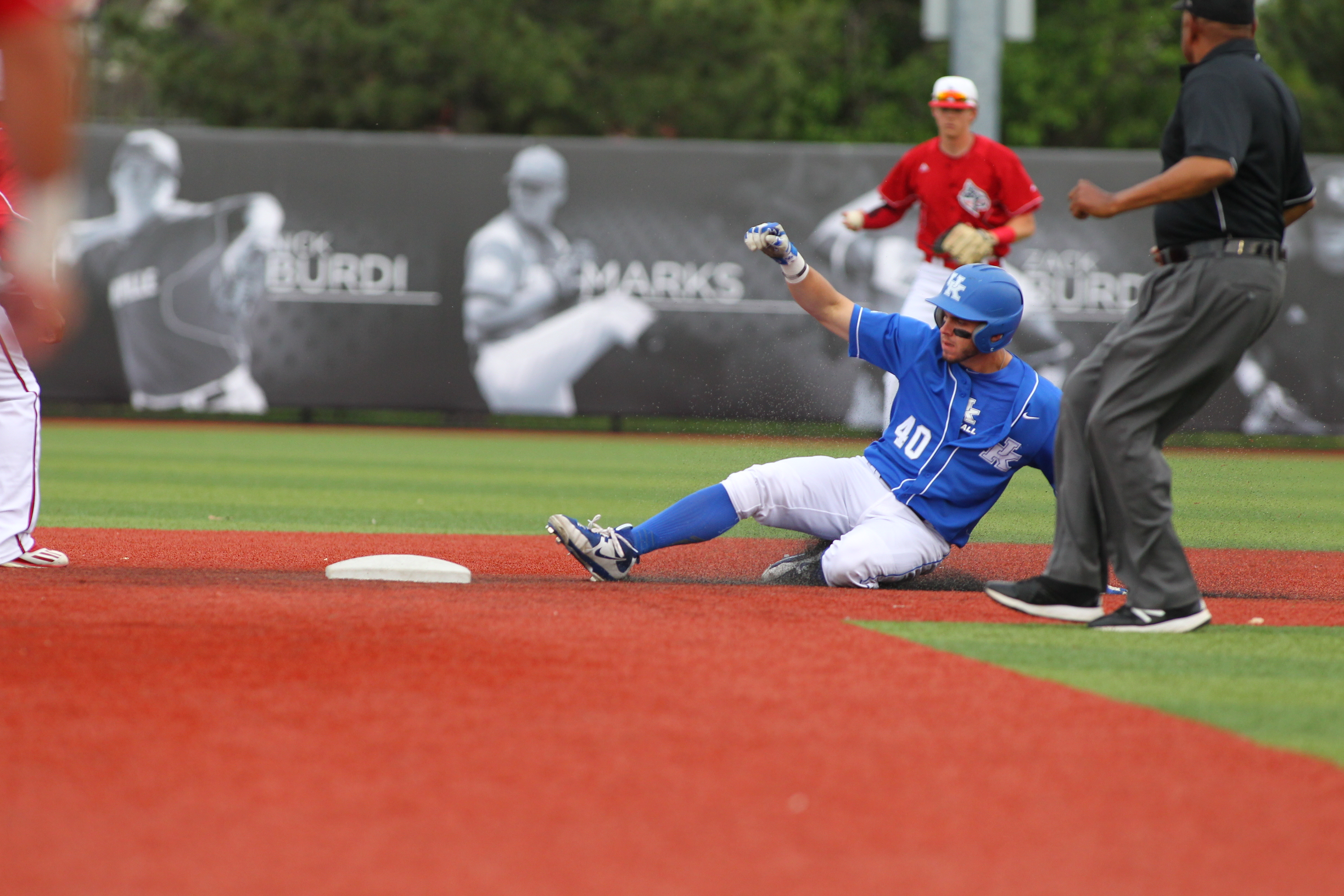 No. 3 Louisville Rallies Past No. 12 Kentucky, 7-6