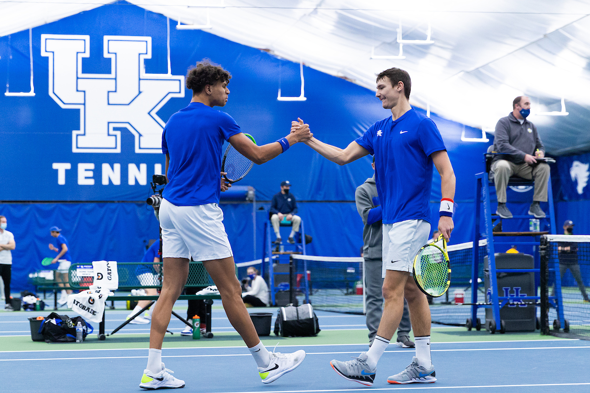 Cesar Bourgois. Gabriel Diallo.

Kentucky beats Notre Dame 7 - 0

Photo by Grant Lee | UK Athletics