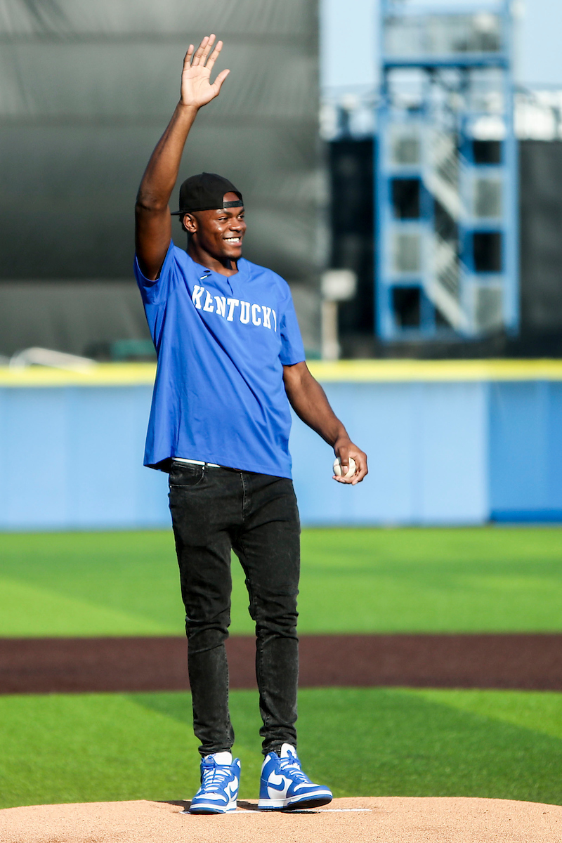 Oscar Tshiebwe.

Kentucky loses to Vanderbilt 0-8.

Photo by Sarah Caputi | UK Athletics
