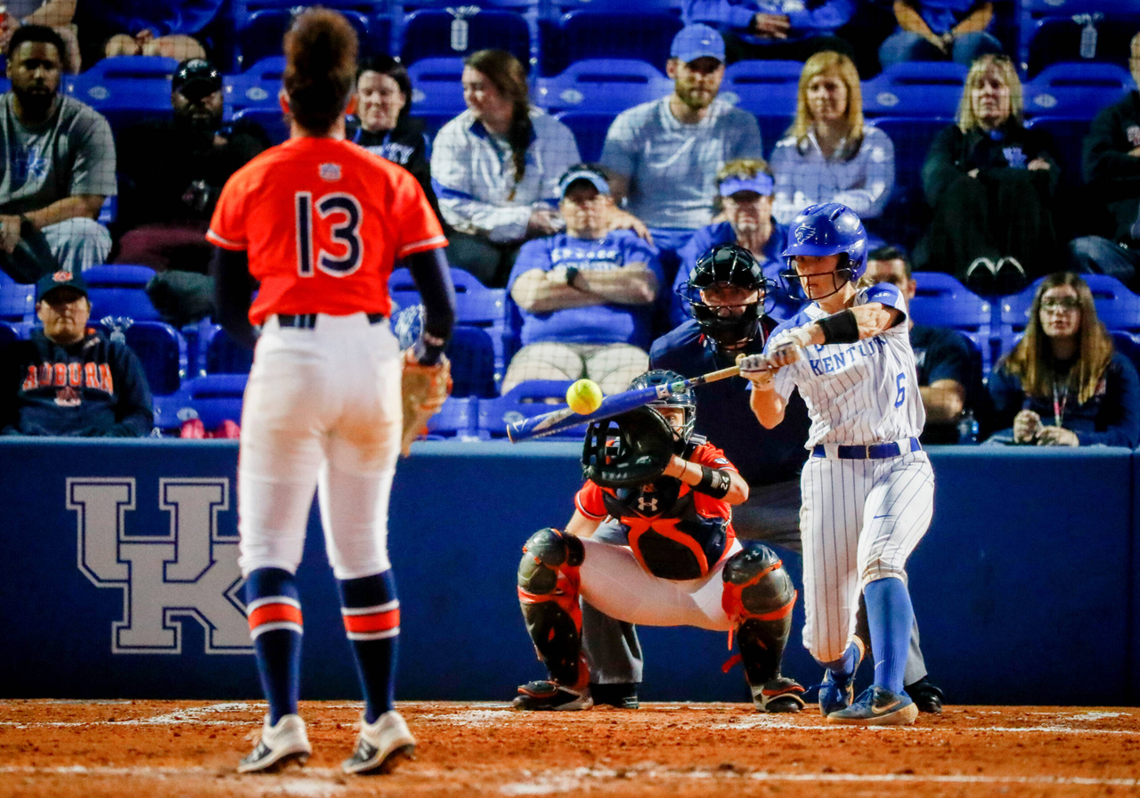 Jenny Schaper home run.

Kentucky beat Auburn 7-0.