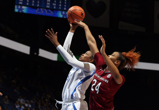 Keke McKinney

The University of Kentucky women's basketball team falls to South Carolina on Sunday, January 21, 2018 at Rupp Arena. 

Photo by Britney Howard | UK Athletics