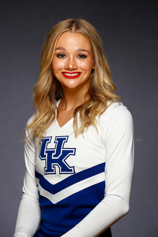 Elena de la Mora - Cheerleading - University of Kentucky Athletics
