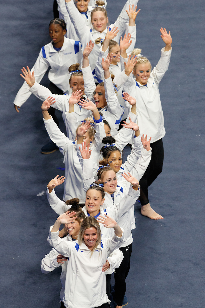 TEAM.

Kentucky beats Ball State, 196.525-194.750.

Photo by Elliott Hess | UK Athletics