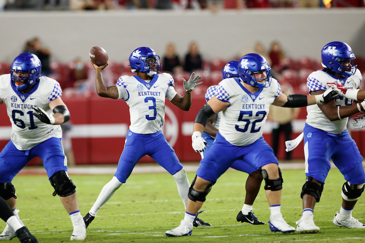 TERRY WILSON. DRAKE JACKSON.Kentucky falls to Alabama, 63-3.Photo by Elliott Hess | UK Athletics