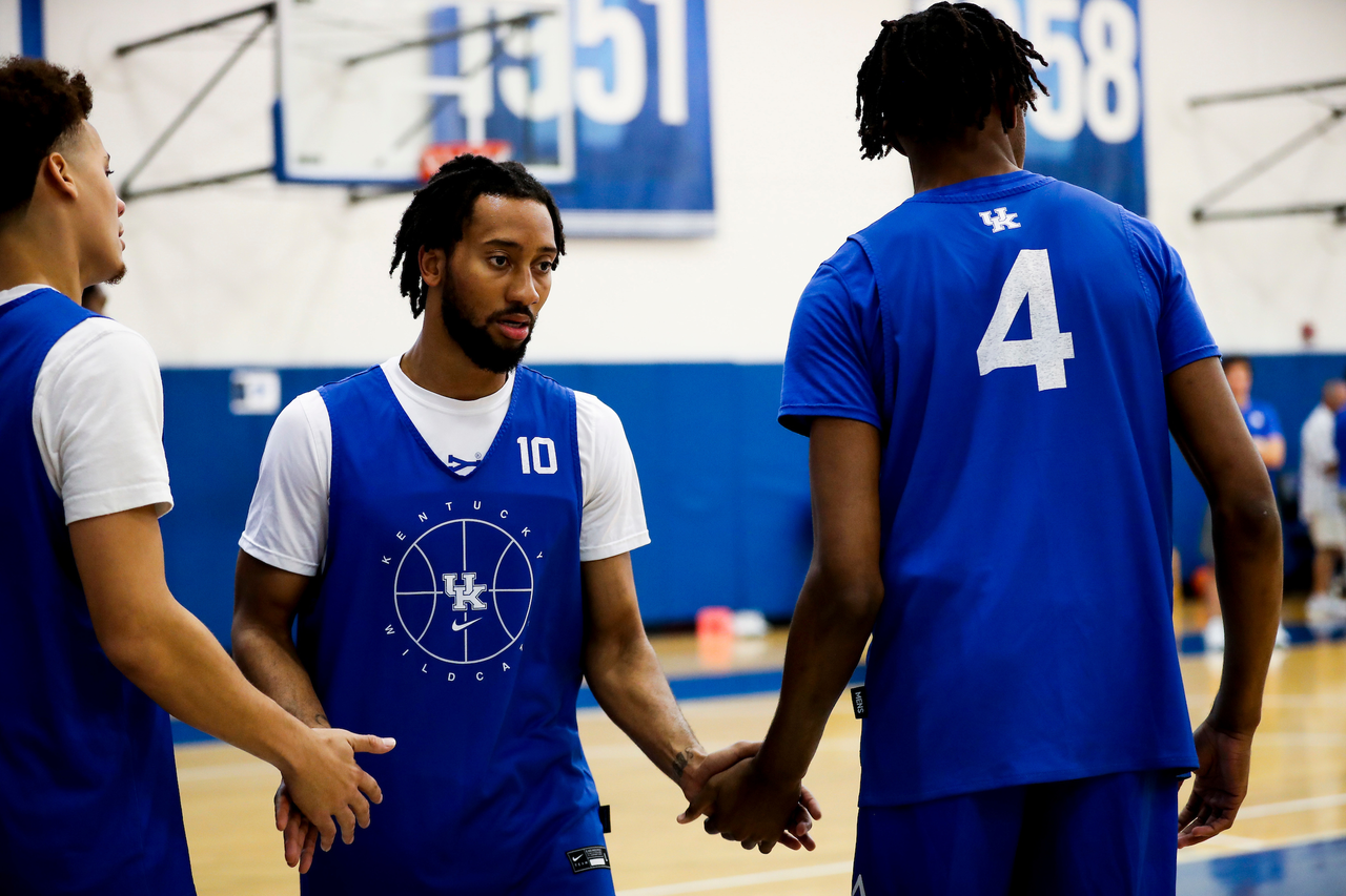 Davion Mintz. Kellan Grady. Daimion Collins.

First practice of the season.

Photos by Chet White | UK Athletics