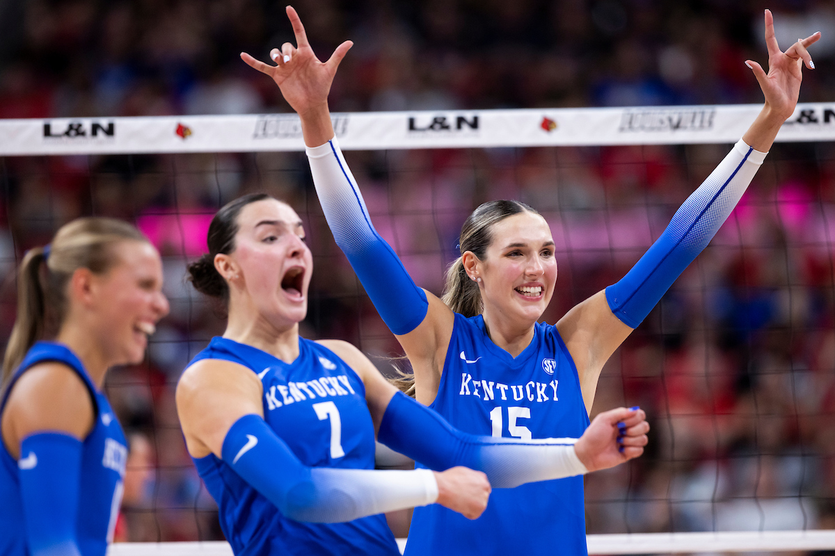 Kentucky-Louisville Volleyball Photo Gallery