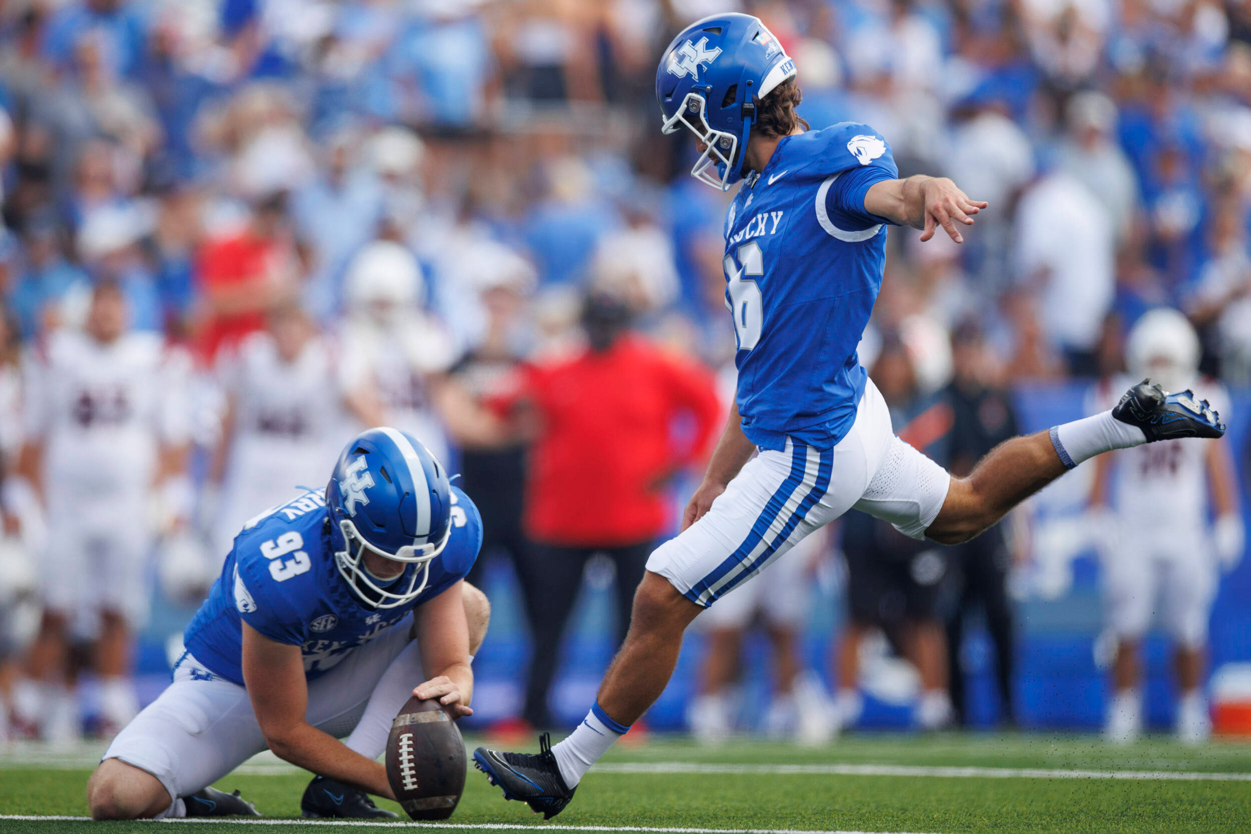 UK Offensive Tackle Kinnard Named AP All-American