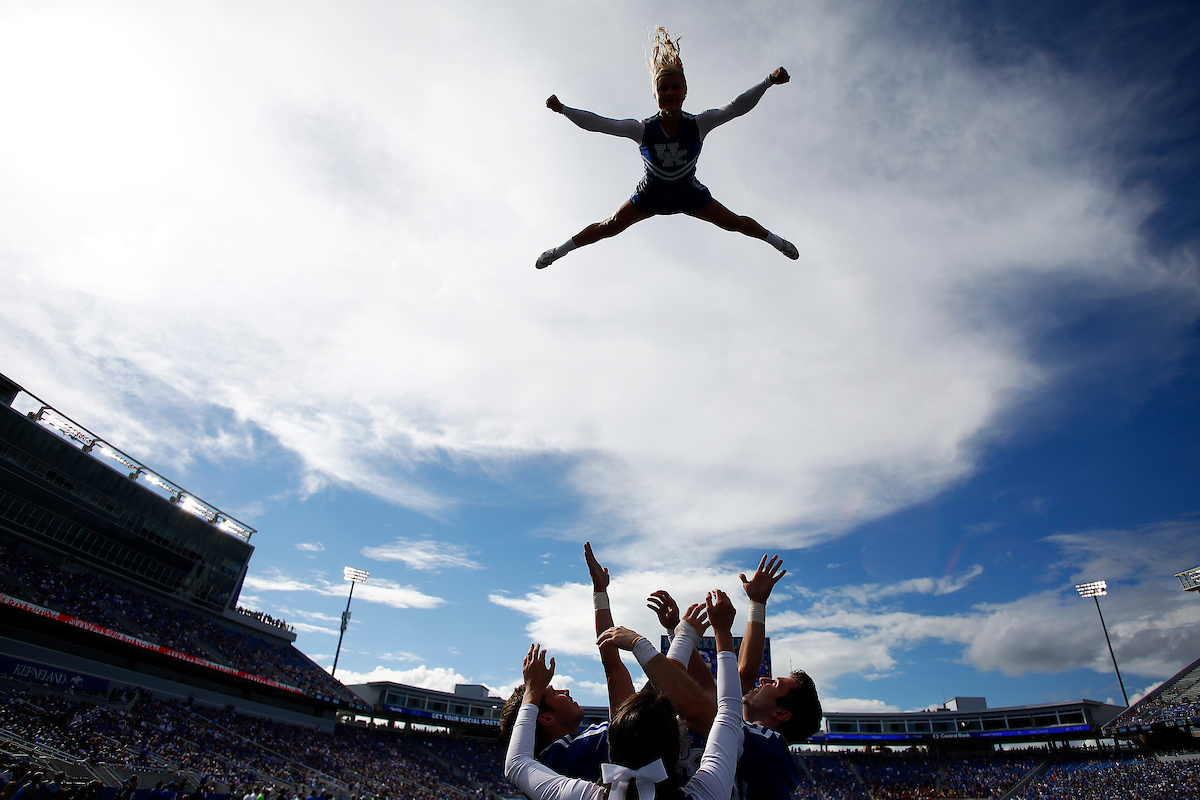 Cheerleaders.

Kentucky beats Central Michigan 35-20.


Photo by Chet White | UK Athletics