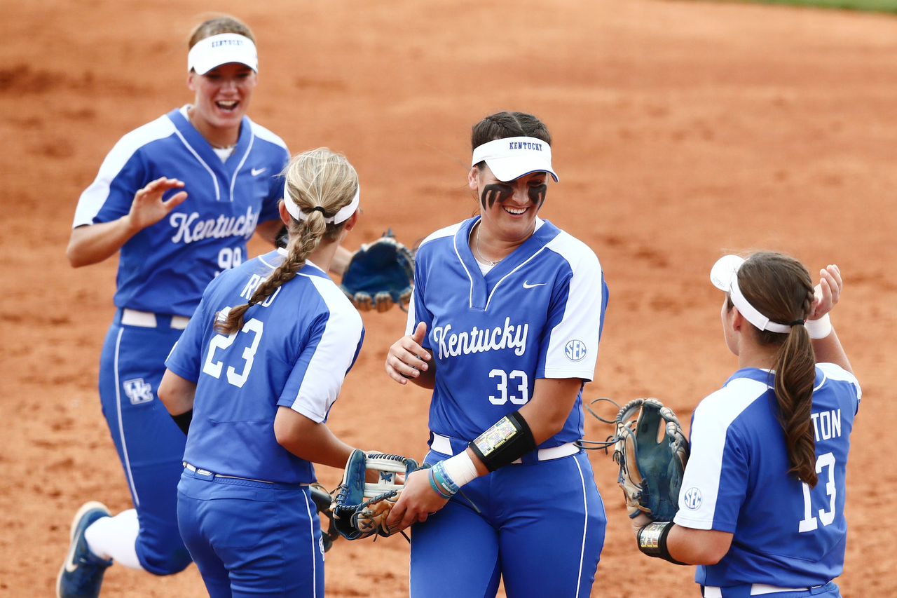 ALEX MARTENS.

Kentucky beats Virginia Tech, 11-1.


Photos by Elliott Hess | UK Athletics