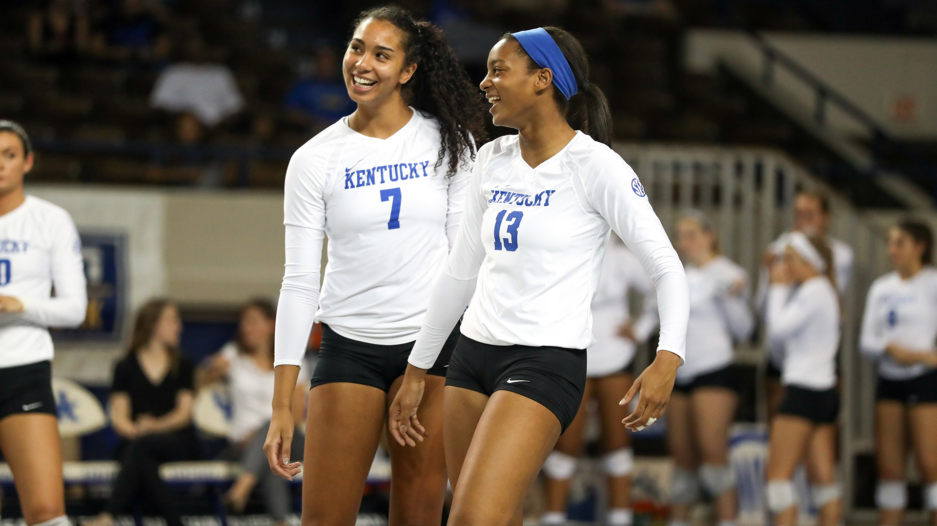 Kaz Brown, Leah Edmond Return to Memorial Coliseum for Volleyball Exhibition against UK