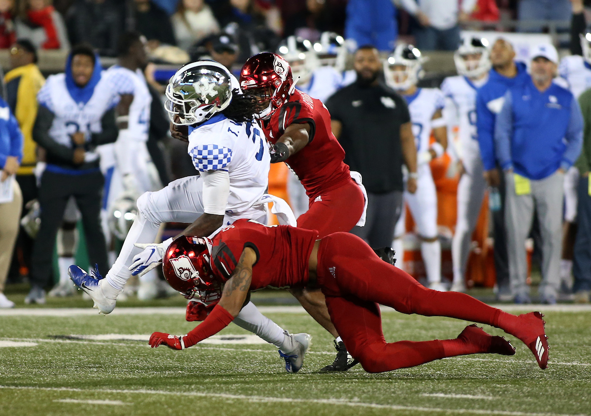 Terry Wilson

Kentucky Football beats Louisville at Cardinal Stadium 56-10.


Photo By Barry Westerman | UK Athletics