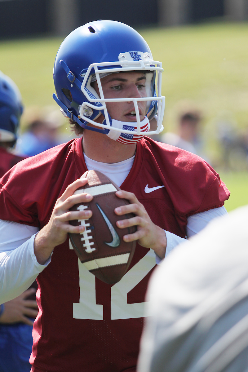 Gunnar Hoak

The University of Kentucky football team hosts fan day on Saturday August 4th, 2018 in Lexington, Ky.

Photo by Quinlan Ulysses