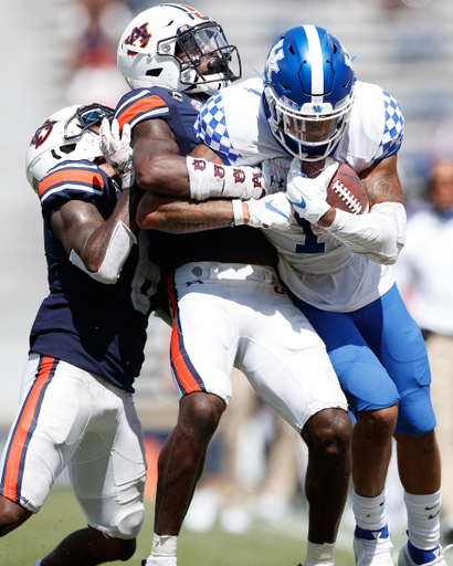 A.J. Rose Jr.

Kentucky falls to Auburn, 13-29.

Photo by Elliott Hess | UK Athletics