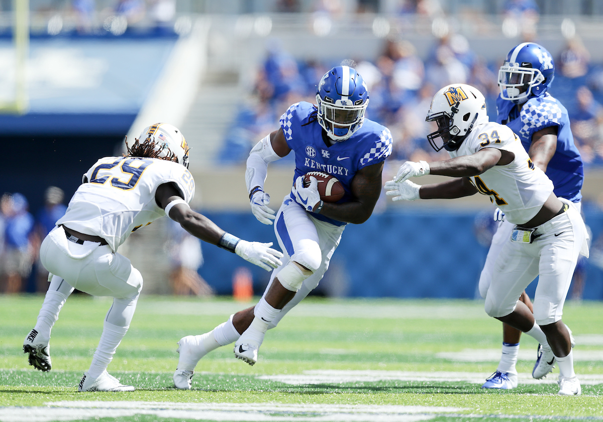 UK football beats Murray State 48-10.


Photo by Elliott Hess | UK Athletics