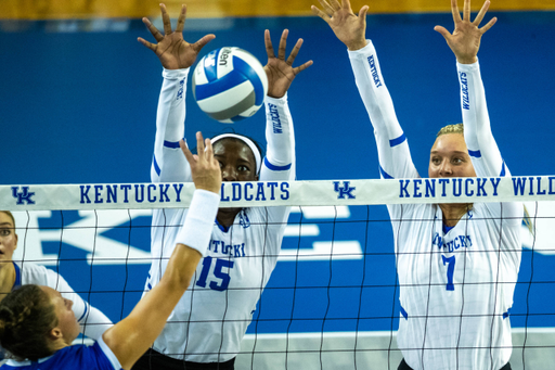 Tealer, Azhani (15), Meyer, Leah (7)

Volleyball vs FGCU

Photo by Mark Mahan | UK Athletics