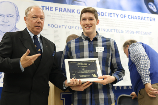 Bowen Anderson.

Frank G. Hamm Society of Character 2018.

Photo by Quinn Foster I UK Athletics