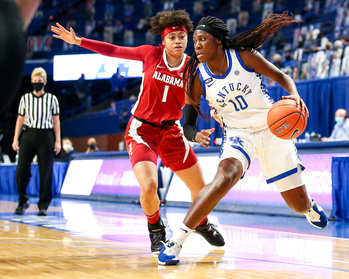 Rhyne Howard. 

Kentucky beats Alabama 81-68.

Photo by Eddie Justice | UK Athletics