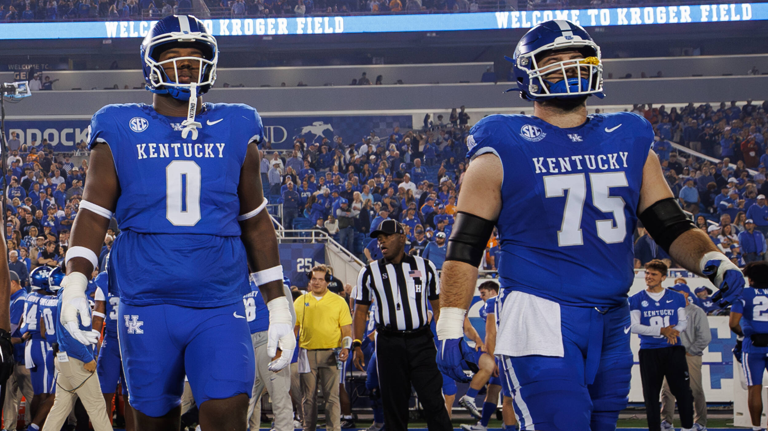 Eli Cox, Deone Walker Chosen for the Outland Trophy Watch List