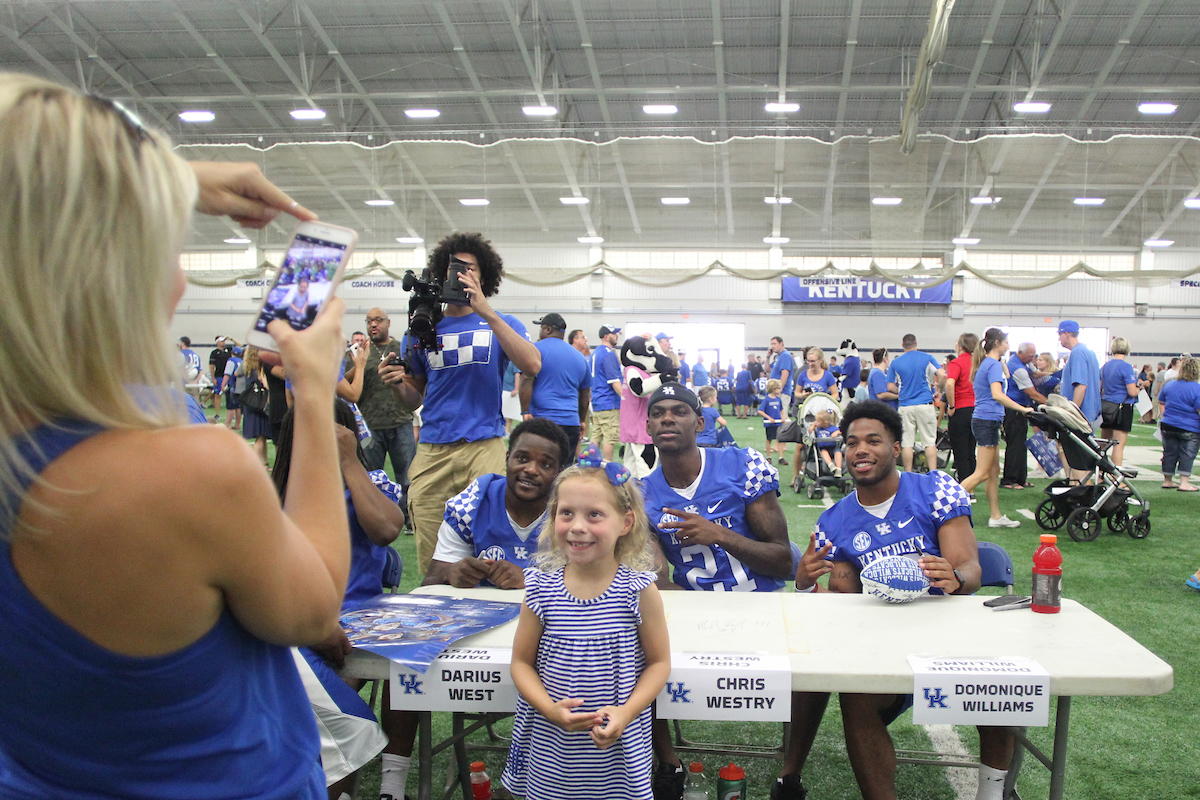 The University of Kentucky football team hosts fan day on Saturday August 4th, 2018 in Lexington, Ky.

Photo by Quinlan Ulysses Foster I UK Athletics