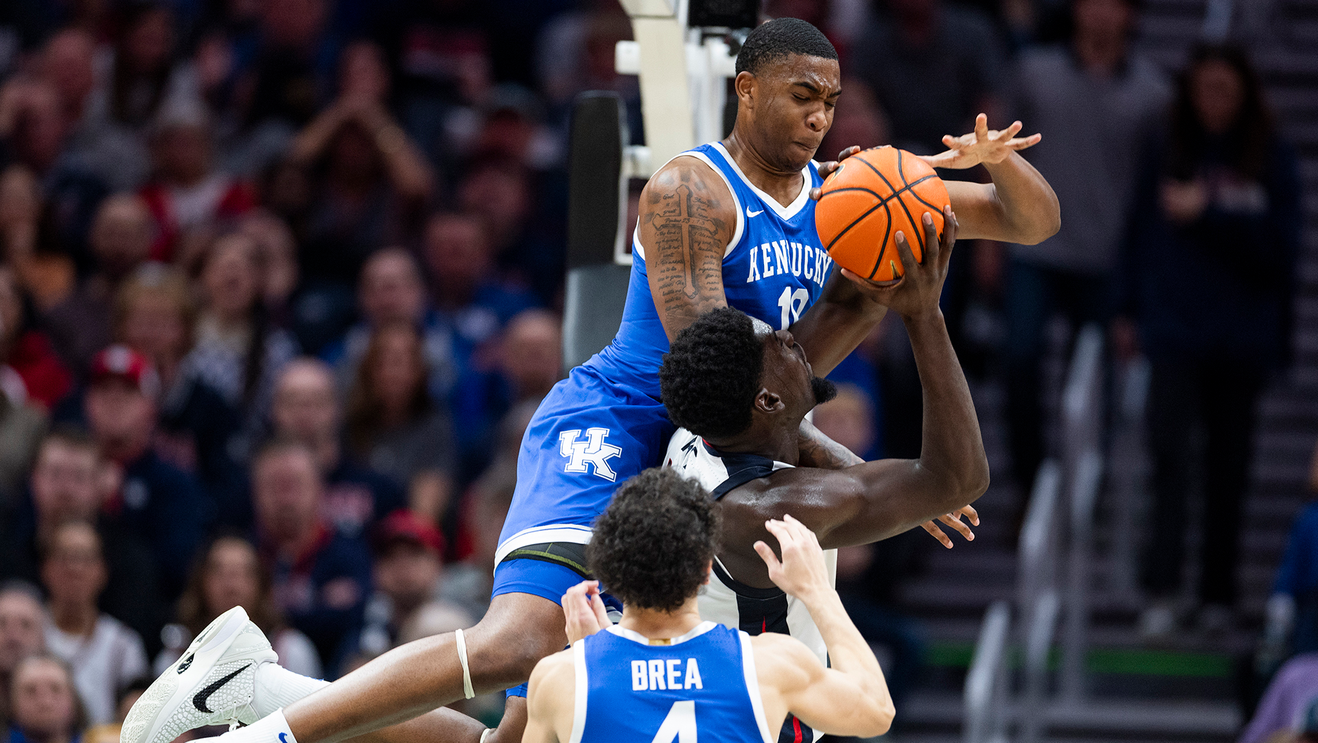 Highlights: Kentucky 90, Gonzaga 89