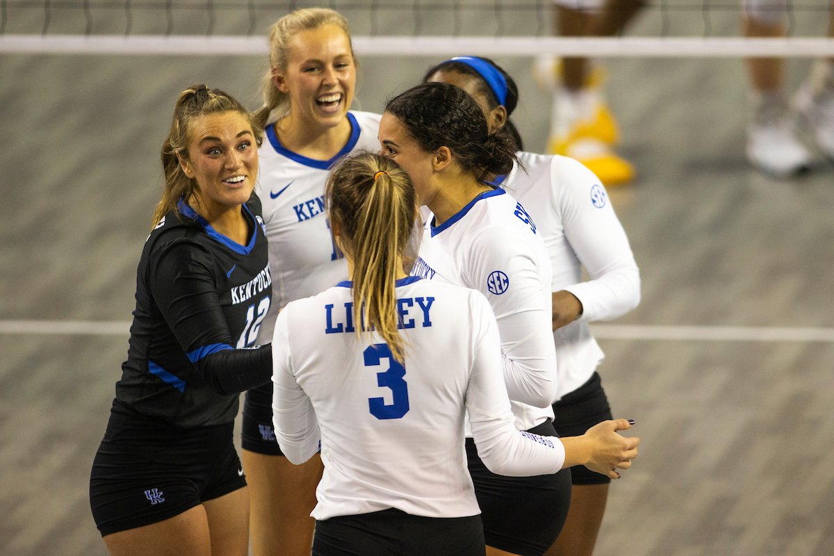 Madison Lilley, Alli Stumler.

Kentucky sweeps LSU 3-0.

Photo by Grace Bradley | UK Athletics
