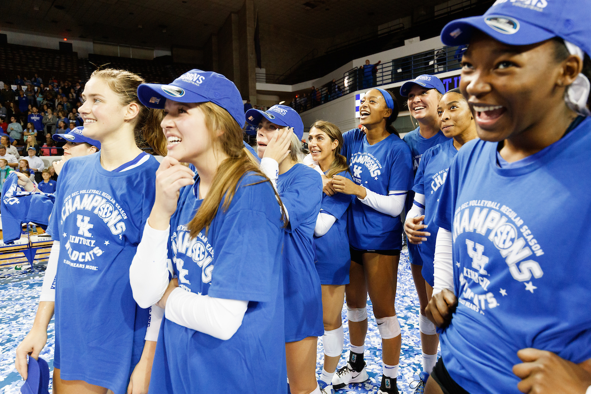 Team.

Kentucky beat Ole Miss 3-0.


Photo by Elliott Hess | UK Athletics