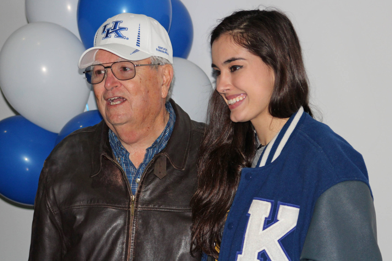 Maci Morris returned to Bell County to meet some of her biggest fans on Wednesday, Feb. 13. 