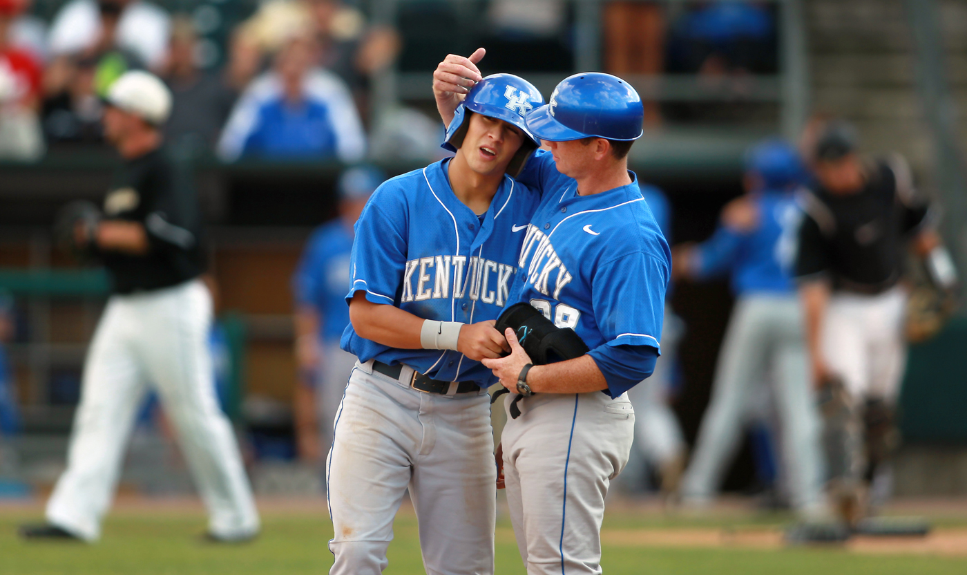 Bohannon Named National Assistant Coach of the Year